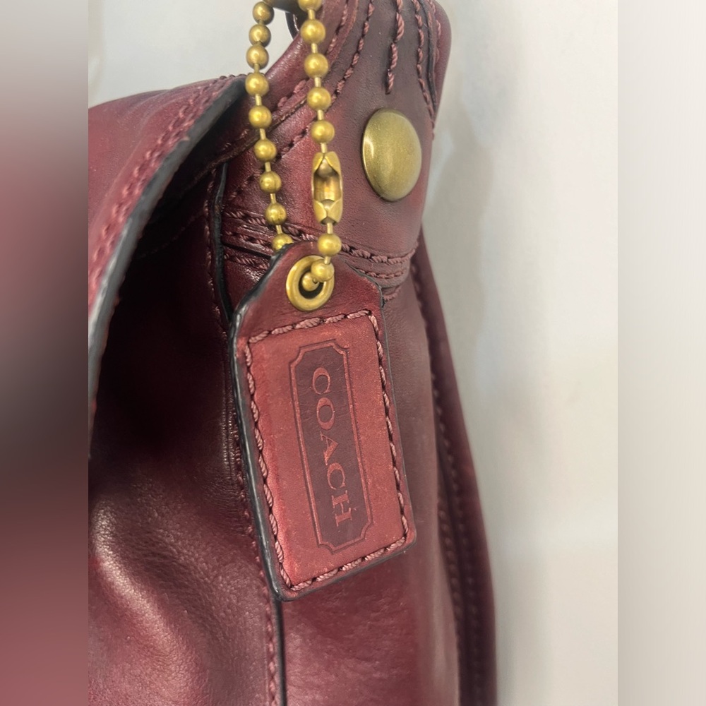 Coach Leather Shoulder Bag in Deep Burgundy with Brass Buckle - Picture 4 of 9